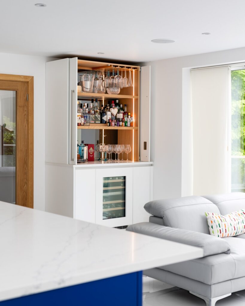 Signature Home Bar - Planet Furniture